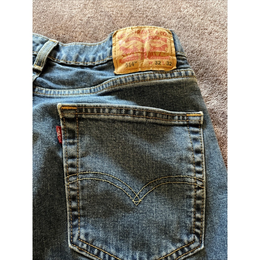 Levi's 514 Blue Jeans Men's Size 32 x 32 Classic Denim Style 100% Cotton